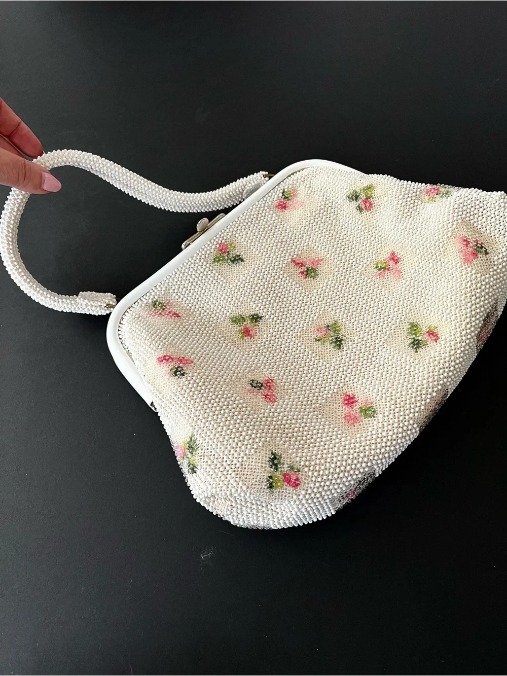 Vintage Lumured Candy Dot Beaded White Bag White with Pink Petite Roses